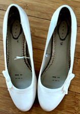 Ivory satin court for sale  IPSWICH