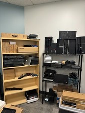 Massive tech lot for sale  Irvine