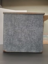 Vintage Galvanizado Isolado Frontal Varanda Metal Leite Homem Caixa Capuz’s Milk comprar usado  Enviando para Brazil