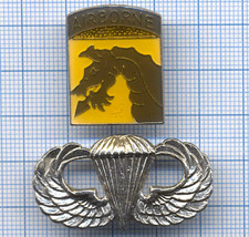 Pin army parachutiste d'occasion  Massy