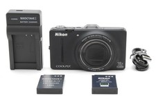 Quasi nuovo nikon usato  Spedire a Italy
