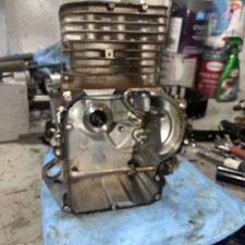 Used briggs stratton d'occasion  Expédié en Belgium