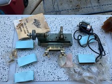 Usado, Vintage Foley Belsaw 200 Máquina de Moer Chaves com Motor Manual Chaves em Branco comprar usado  Enviando para Brazil