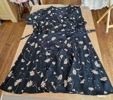 Ladies top dress for sale  WICKFORD