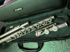 Flute traversiere yamaha d'occasion  Parmain