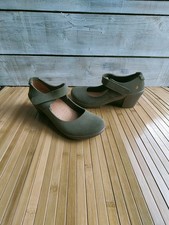 chaussures art 37 d'occasion chaussures art 37 d'occasion  Aire-sur-l'Adour