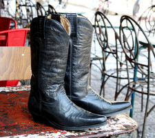 Stivali western uomo usato  Milano