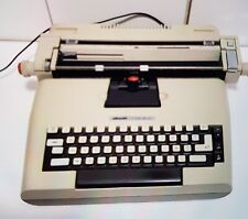 Macchina scrivere portatile usato  Italia