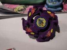 Beyblade dranzer viola usato  Valmacca