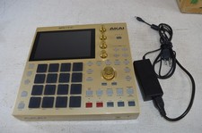 Akai professional mpc usato  Spedire a Italy