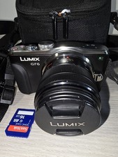 Używany, Panasonic Lumix DMC-GF6 i obiektyw 14-42mm + akcesoria  na sprzedaż  Wysyłka do Poland