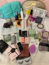NOVO EM FOLHA LACRADO Enorme Lote de Maquiagem-Beleza-Perfume-Cabelo-Cuidados com a Pele-Amostras 45 peças comprar usado  Enviando para Brazil
