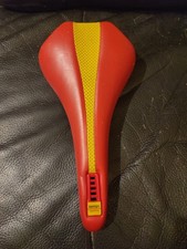 Selle italia novus d'occasion  Morlaàs