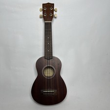 Makala classic soprano for sale Makala classic soprano for sale  Golden