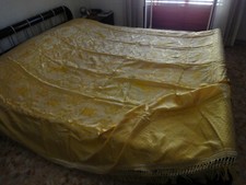 Coperta matrimoniale gialla usato  Roma