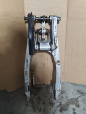Forcellone suzuki 250 usato  San Venanzo