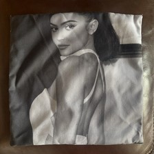 Kylie jenner throw for sale  Los Angeles
