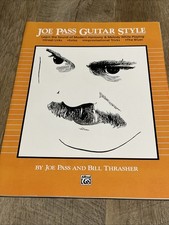 Usado, Joe Pass Guitar Style: Learn the Sound of Modern Harmony & Melody by Joe Pass comprar usado  Enviando para Brazil