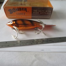 BOMBARDEIRO DE PESCA 3" MERGULHO PROFUNDO MINNOW VERMELHO E PRETO CROMADO EM UMA CAIXA BOMBARDEIRO 6VC NOVO comprar usado  Enviando para Brazil