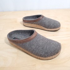 Haflinger gray clogs d'occasion  Expédié en Belgium