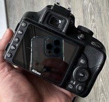 Nikon d3300 dslr for sale  HORSHAM