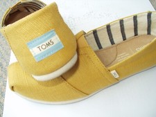 Toms ladies shoes for sale  GULLANE