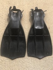 Aqua lung divers for sale  Buckhead