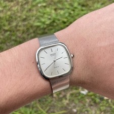 Vintage Seiko Dolce 6030-5200 Relógio Social Quartzo Mostrador Prata 30mm – 1981 comprar usado  Enviando para Brazil
