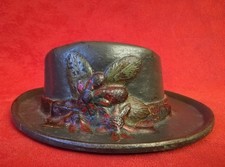 Cendrier forme chapeau d'occasion  Montbrison