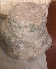 Antico capitello pietra usato  Imperia