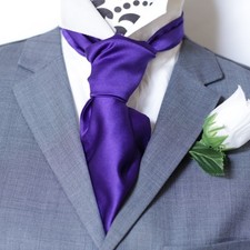 Men wedding cravat for sale  LEEK