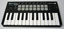 Novation Launchkey Mini MK2 - Teclado Midi comprar usado  Enviando para Brazil