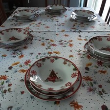 Set servizio piatti usato  Napoli