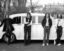 POSTER DOS BEATLES 12X15 John Lennon Paul McCartney George Harrison Ring Star comprar usado POSTER DOS BEATLES 12X15 John Lennon Paul McCartney George Harrison Ring Star comprar usado  Enviando para Brazil