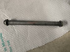 Perno ruota posteriore usato Perno ruota posteriore usato  Guidonia Montecelio