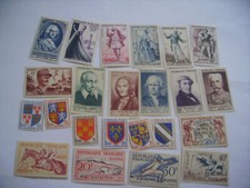 Lot timbres neufs d'occasion  Craponne-sur-Arzon