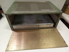 Caixa de equipamentos elétricos eletrônicos de metal, usado comprar usado  Enviando para Brazil
