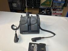 Rádios bidirecionais Motorola Visar com microfone e carregador de dock comprar usado  Enviando para Brazil