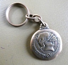 Ancien porte cle d'occasion Ancien porte cle d'occasion  Metz-