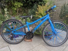 Kids mountain bike for sale  READING