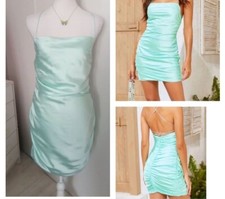 Robe satin vert d'occasion  Neauphle-le-Château