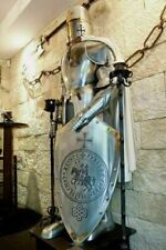 Combinaison style armure d'occasion  Expédié en France