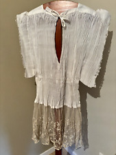 Surplis whit beautiful d'occasion  Montesquieu-Volvestre