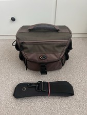 Lowepro nova 200 for sale  HULL