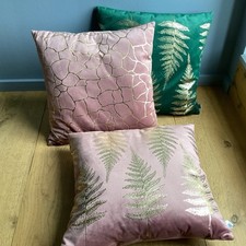 Zierkissen füllung 40x40cm gebraucht kaufen  Nordhastedt
