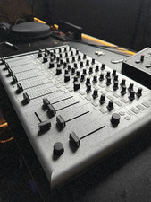 Vestax vcm 600 for sale  LONDON