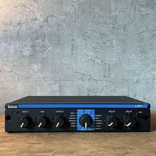 Processeur effets reverb d'occasion Processeur effets reverb d'occasion  Expédié en France