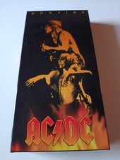 Bonfire box set usato  Roma
