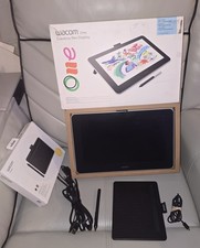 Pantalla de lápiz creativa Wacom One, tableta de dibujo gráfico 13,3" y Wacom Intus segunda mano  Embacar hacia Mexico