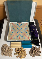 Scrabble deluxe turntable d'occasion  Expédié en Belgium
